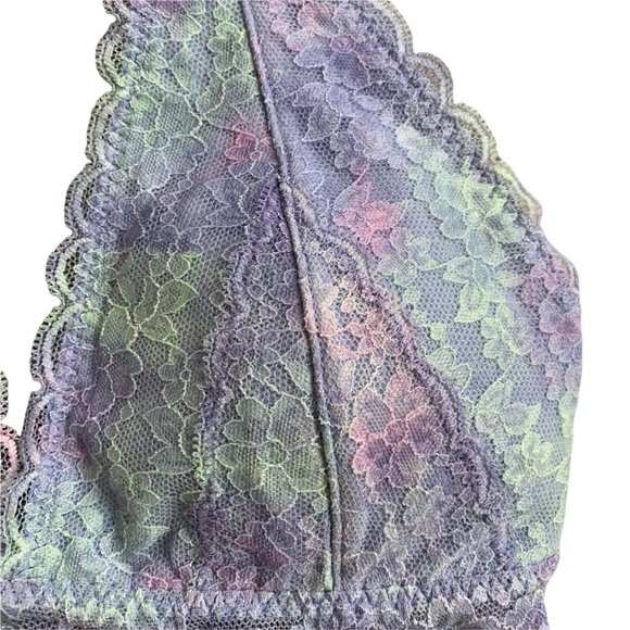 Gilly Hicks Lightly Padded Pastel Lace Halter Bralette - Picture 2 of 5